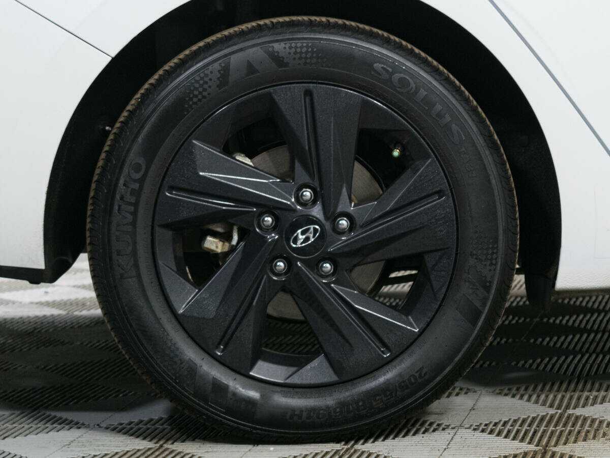 Хендай Елантра б/у, 2021, Автоматическая. Фото: #18