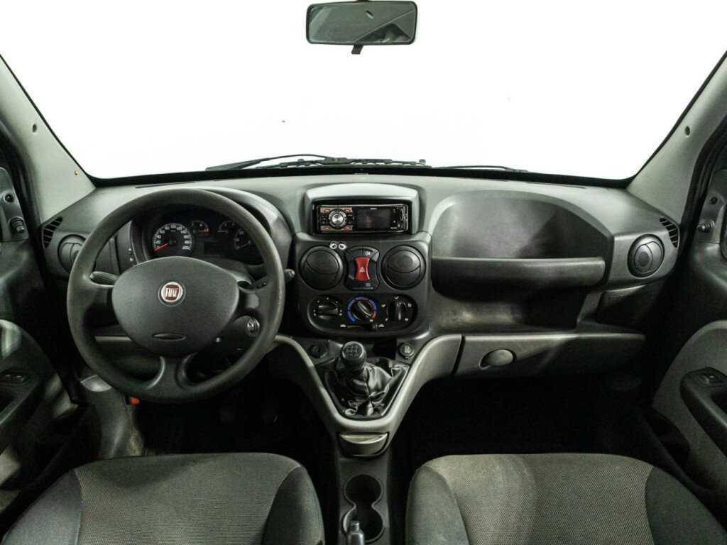 Фиат Добло б/у, 2012, Механическая. Фото: #12