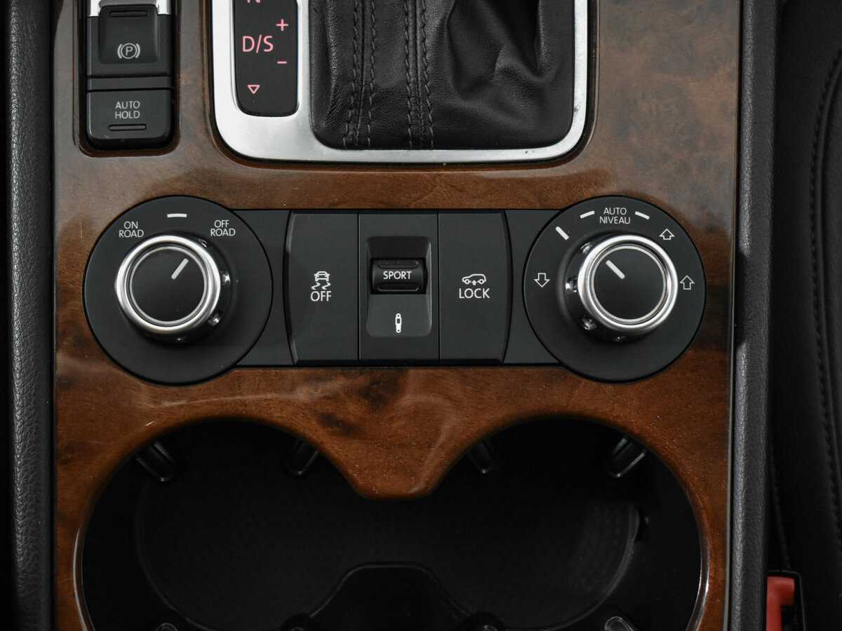 Фольксваген Туарег б/у, 2013, Автоматическая. Фото: #10