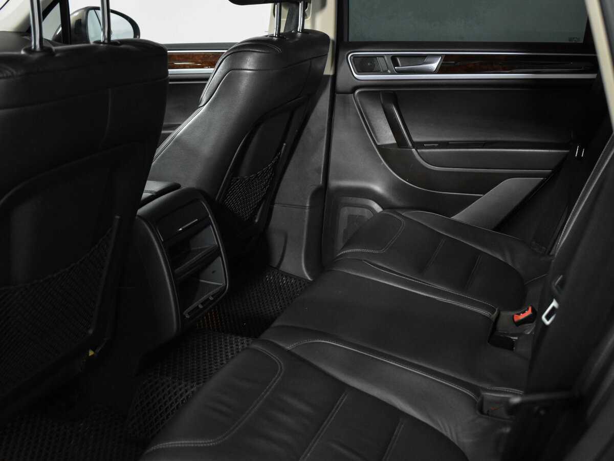 Фольксваген Туарег б/у, 2013, Автоматическая. Фото: #13