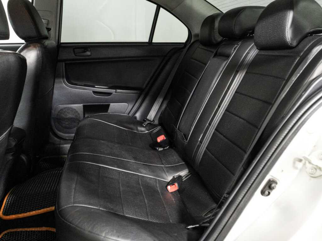 Митсубиши Лансер б/у, 2012, Механическая. Фото: #9