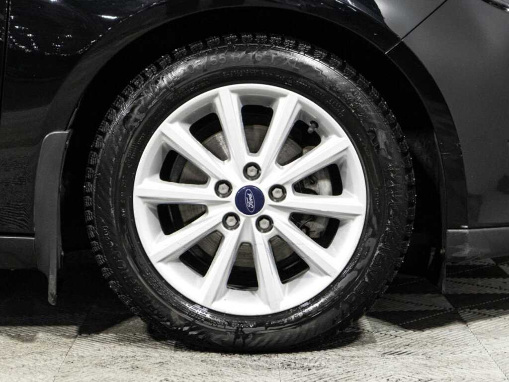 Форд Фокус б/у, 2017, Автоматическая. Фото: #16