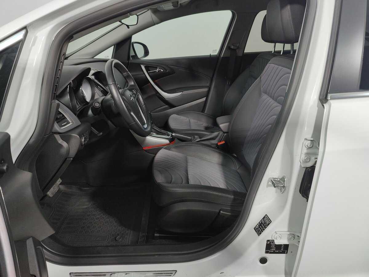 Опель Астра б/у, 2014, Автоматическая. Фото: #9