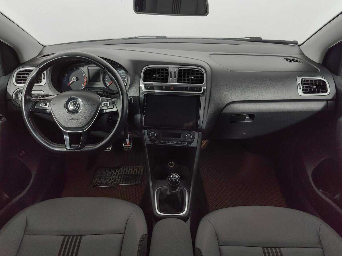 Фольксваген Поло б/у, 2016, Механическая. Фото: #11