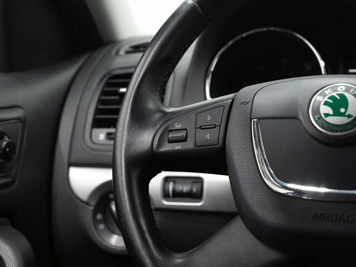 Шкода Йети б/у, 2013, Роботизированная. Фото: #13