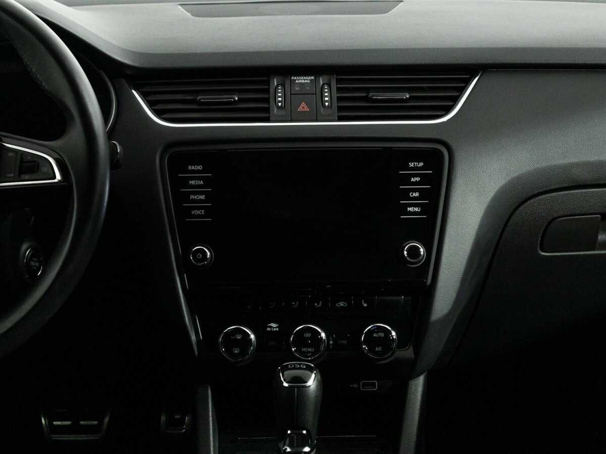 Шкода Октавия б/у, 2020, Роботизированная. Фото: #13