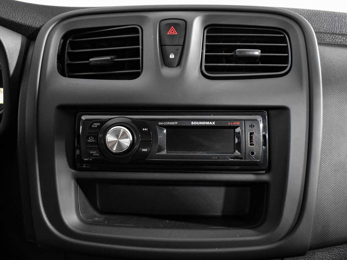 Рено Логан б/у, 2020, Механическая. Фото: #15