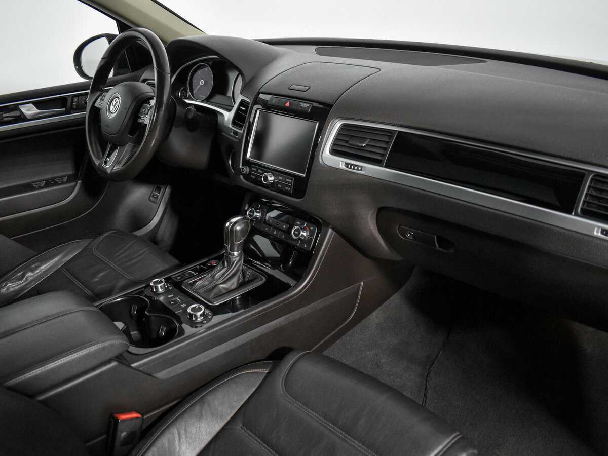 Фольксваген Туарег б/у, 2013, Автоматическая. Фото: #12