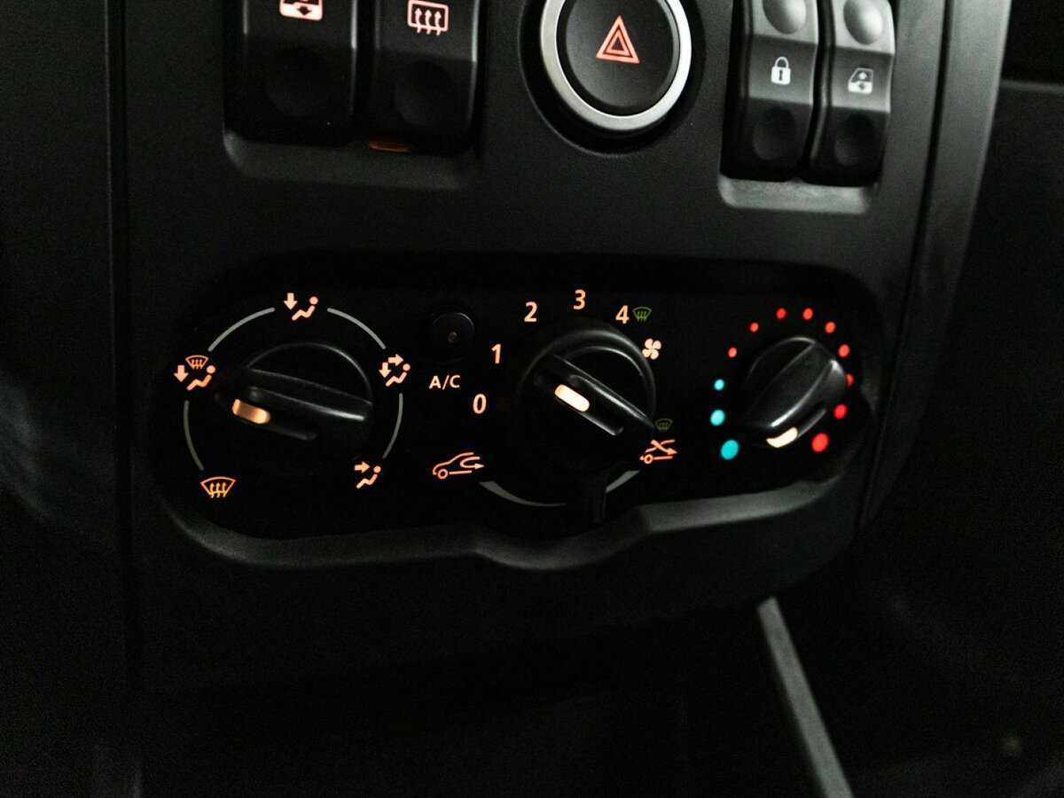 Лада (ВАЗ) Ларгус б/у, 2018, Механическая. Фото: #14