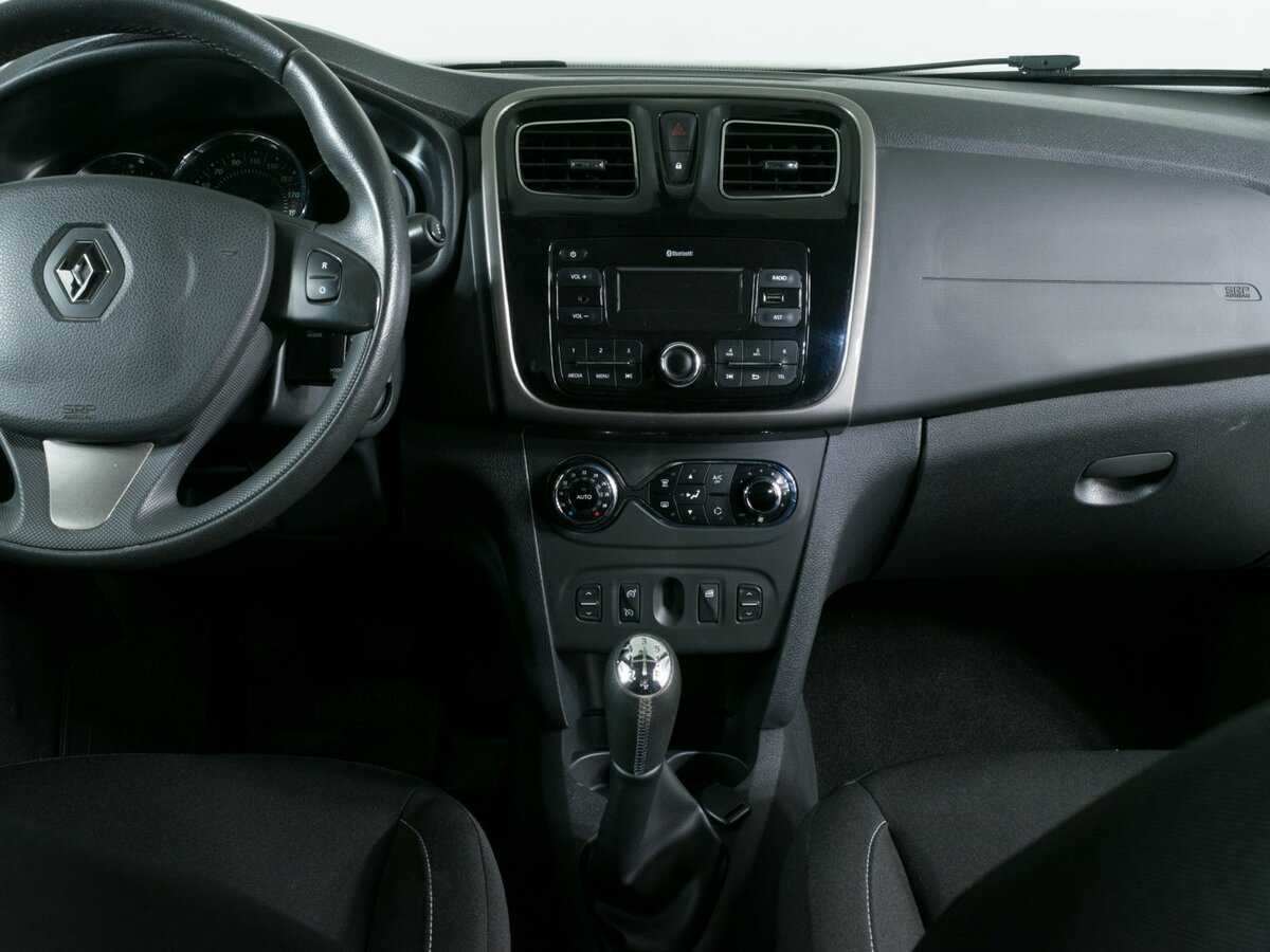 Рено Сандеро б/у, 2017, Механическая. Фото: #8