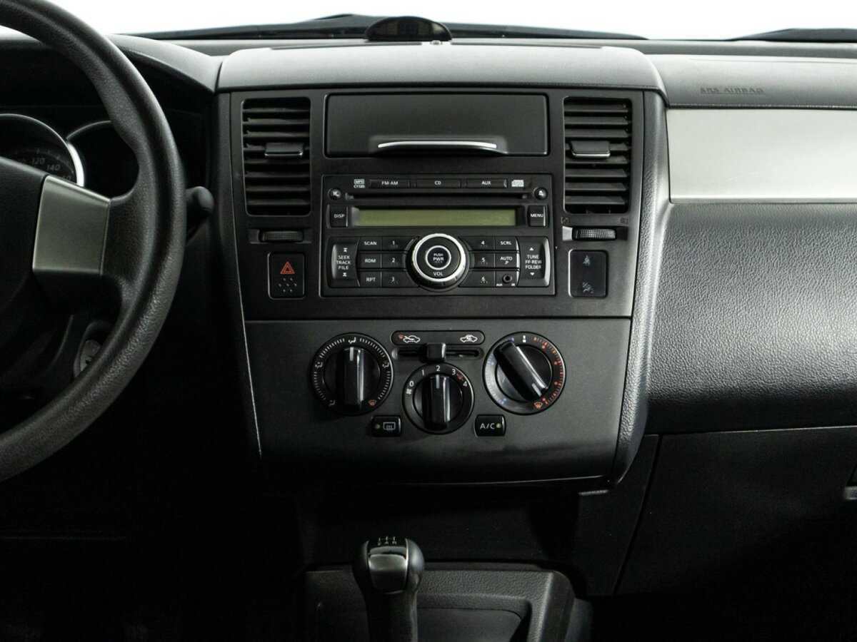 Ниссан Тиида б/у, 2013, Механическая. Фото: #13