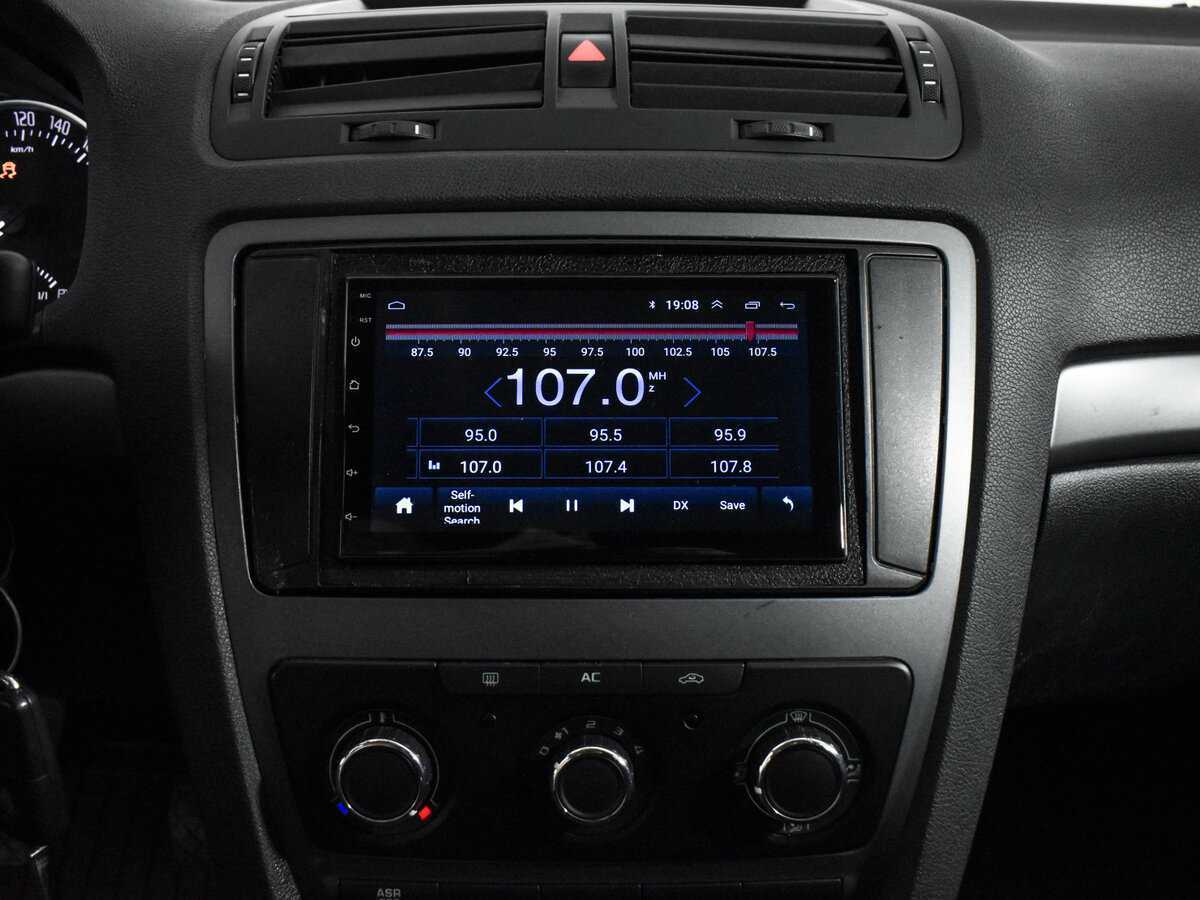 Шкода Октавия б/у, 2012, Механическая. Фото: #14