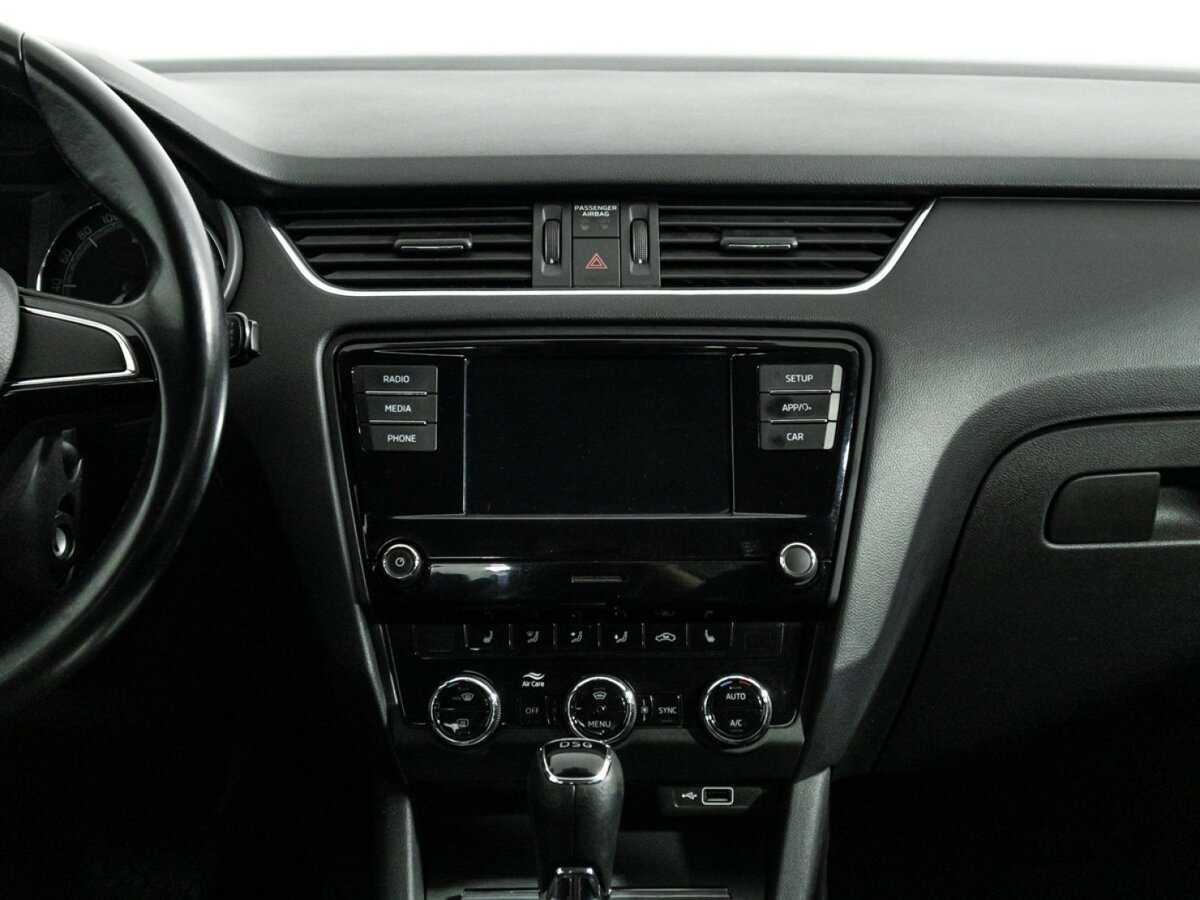 Шкода Октавия б/у, 2020, Роботизированная. Фото: #13