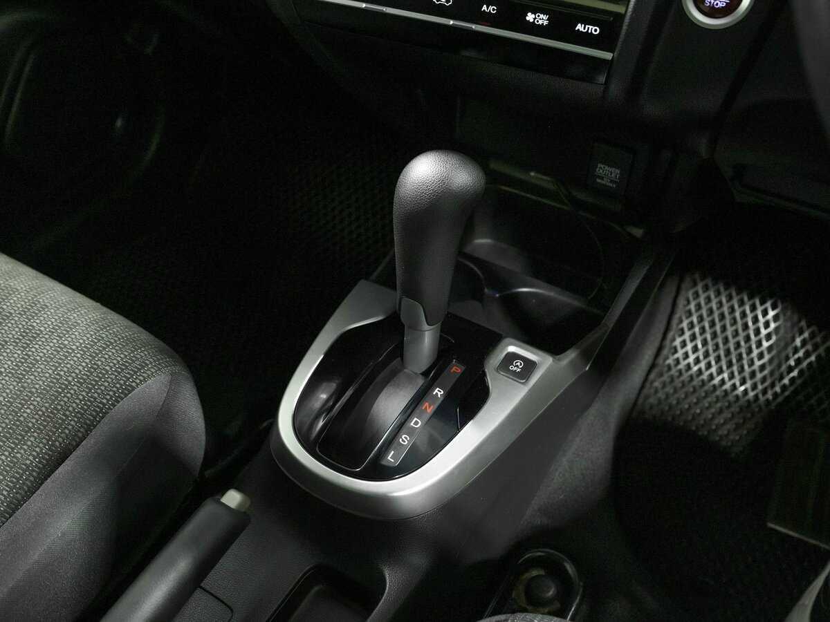 Хонда Фит б/у, 2016, Вариатор. Фото: #10