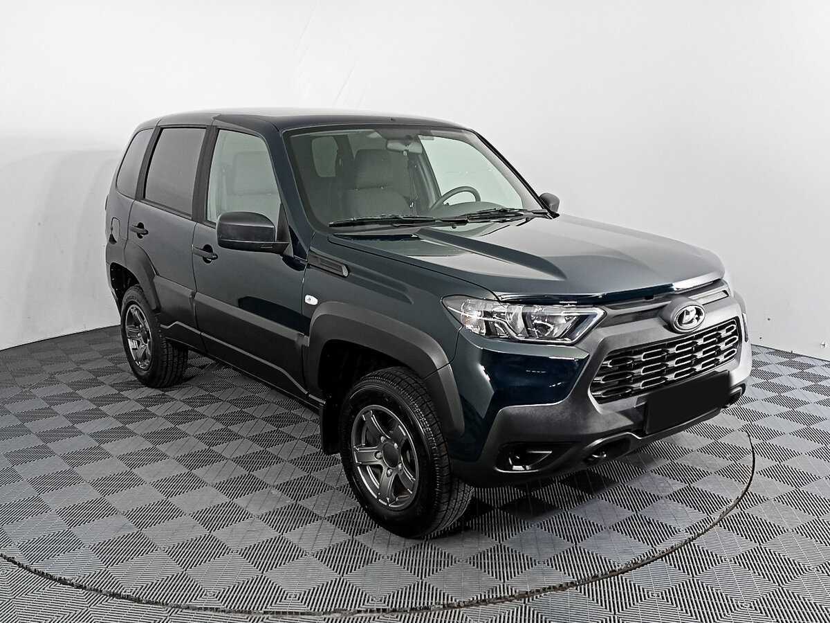 Лада (ВАЗ) Нива б/у, 2023, Механическая. Фото: #2