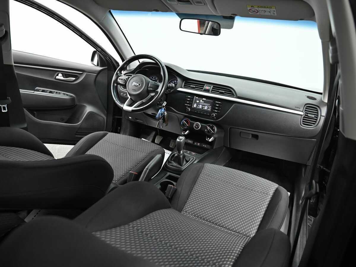 Киа Рио б/у, 2018, Механическая. Фото: #10