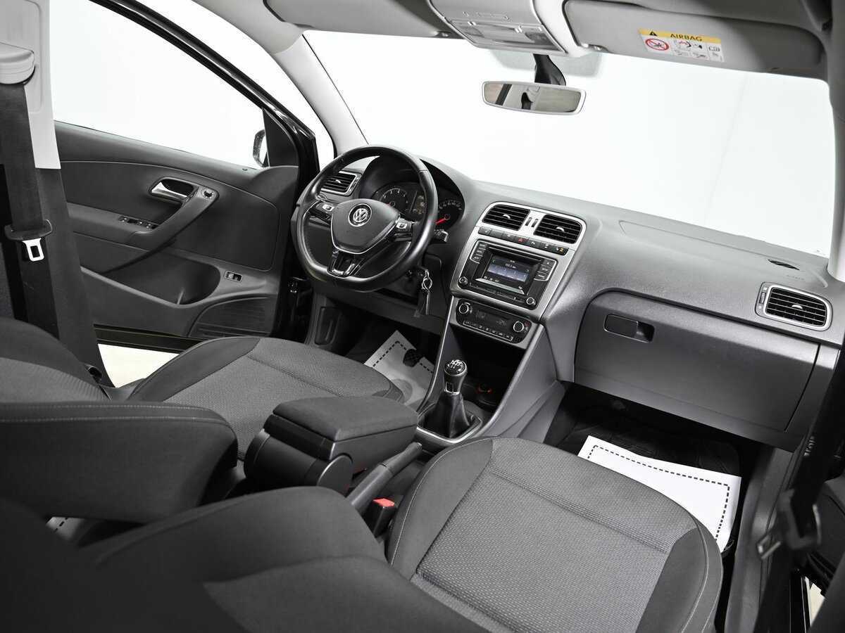 Фольксваген Поло б/у, 2017, Механическая. Фото: #9