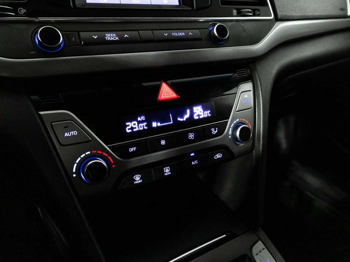 Хендай Елантра б/у, 2017, Автоматическая. Фото: #16