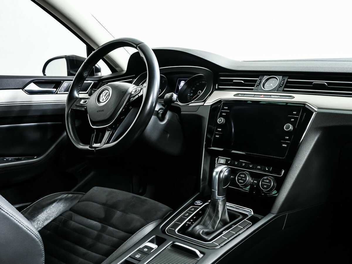 Фольксваген Пассат б/у, 2018, Роботизированная. Фото: #8