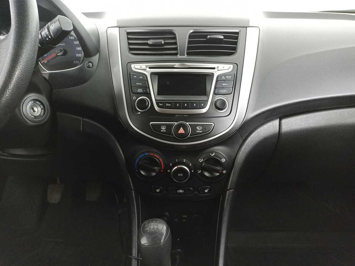 Хендай Солярис б/у, 2015, Механическая. Фото: #14