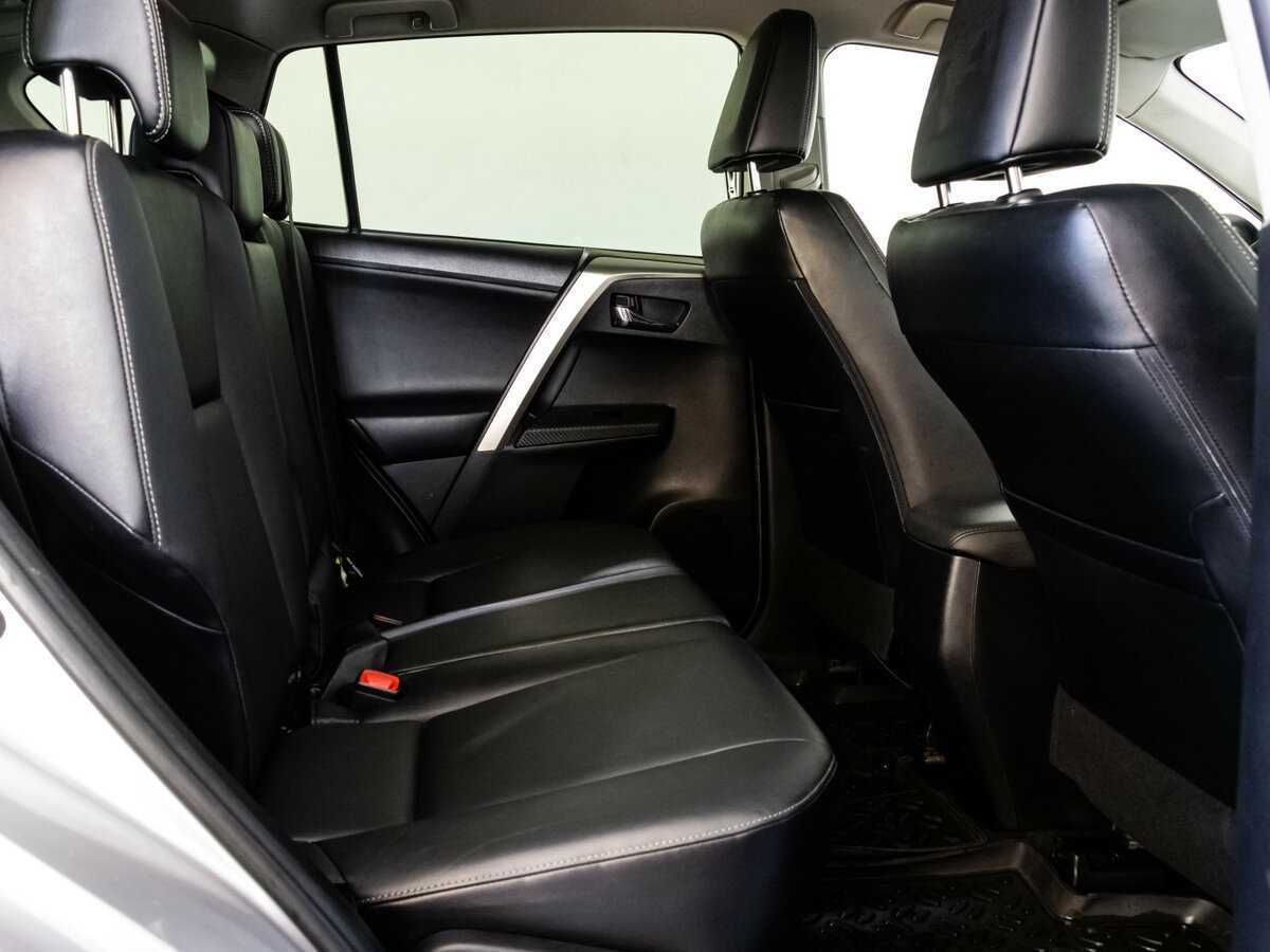 Тойота Рав4 б/у, 2014, Автоматическая. Фото: #11