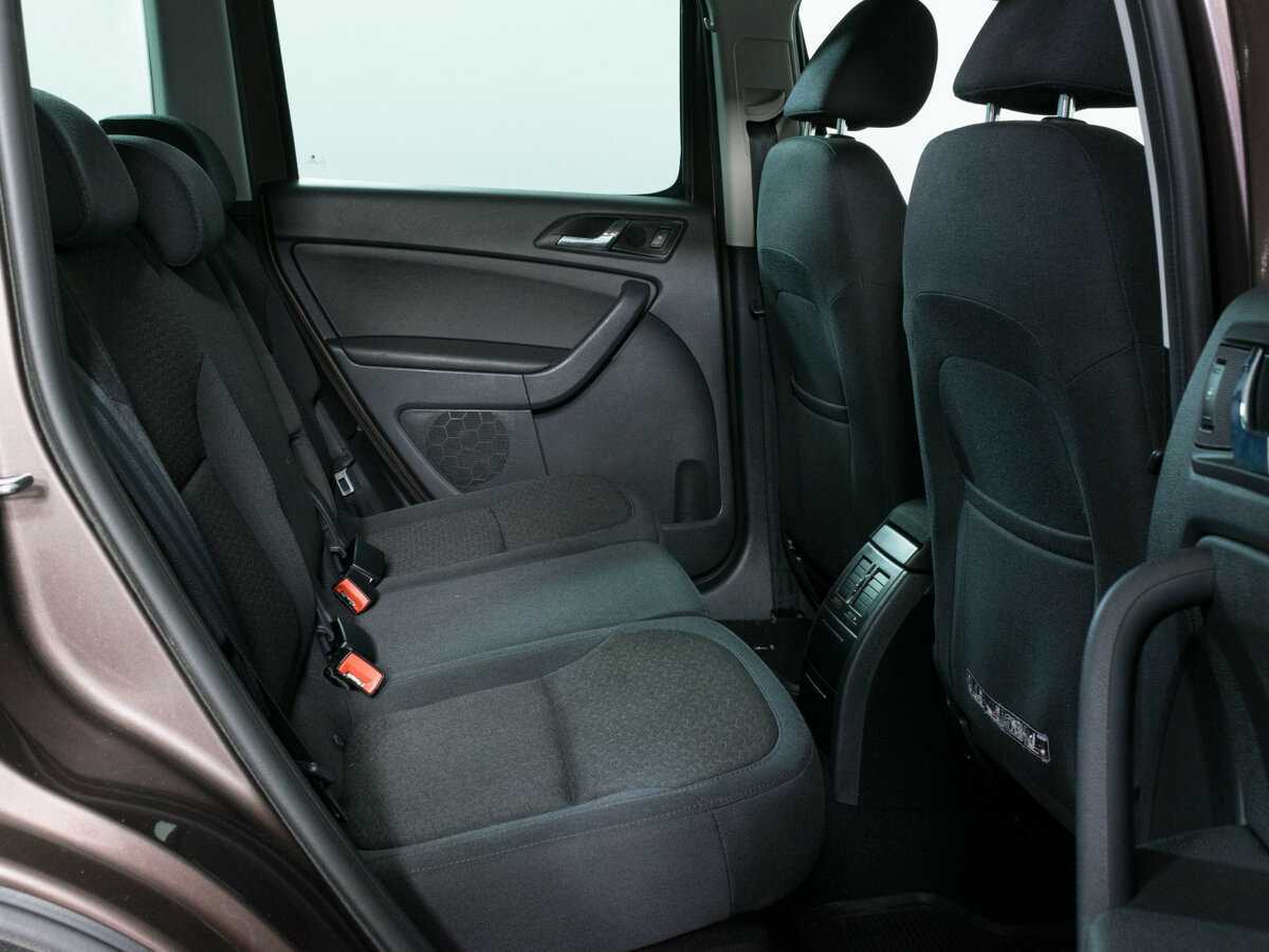 Шкода Йети б/у, 2015, Роботизированная. Фото: #11