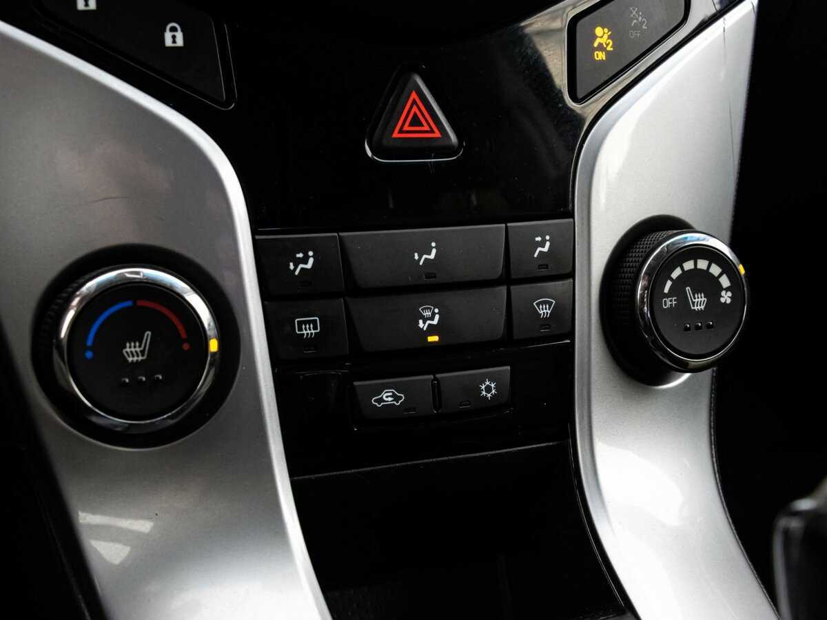 Шевроле Круз б/у, 2013, Автоматическая. Фото: #8