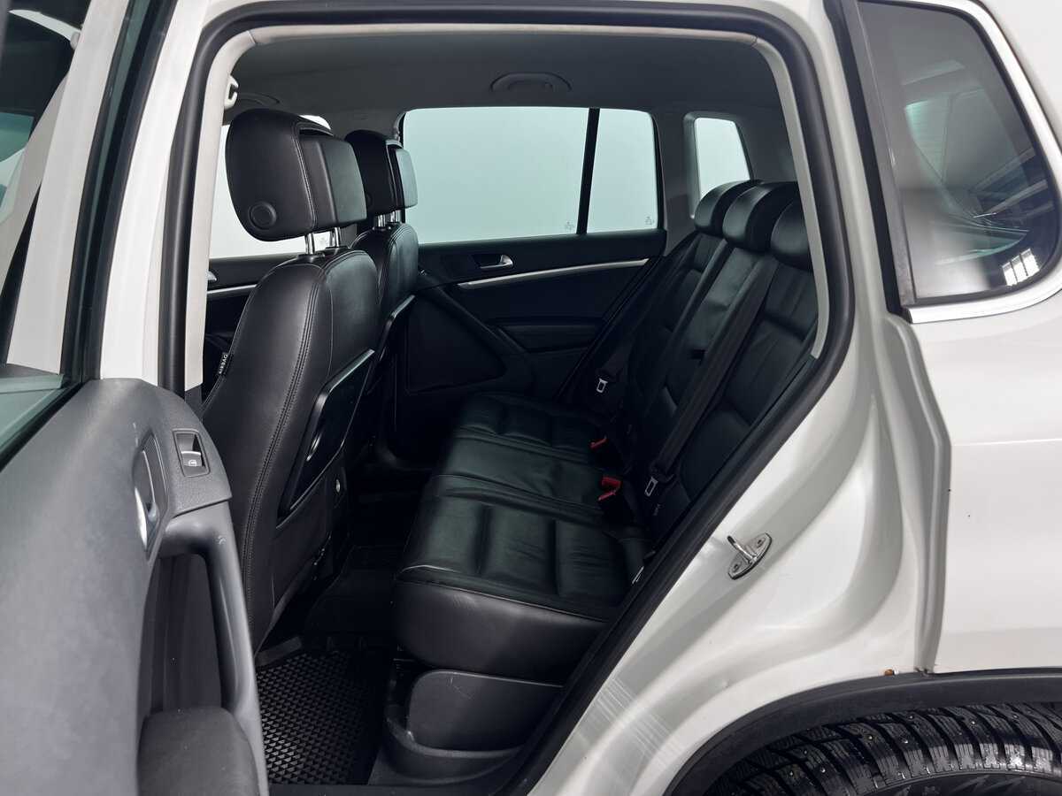 Фольксваген Тигуан б/у, 2013, Автоматическая. Фото: #11