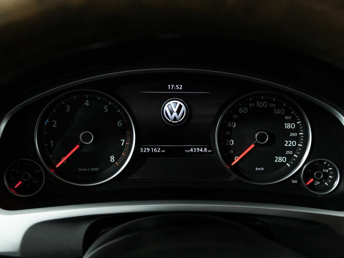 Фольксваген Туарег б/у, 2012, Автоматическая. Фото: #9