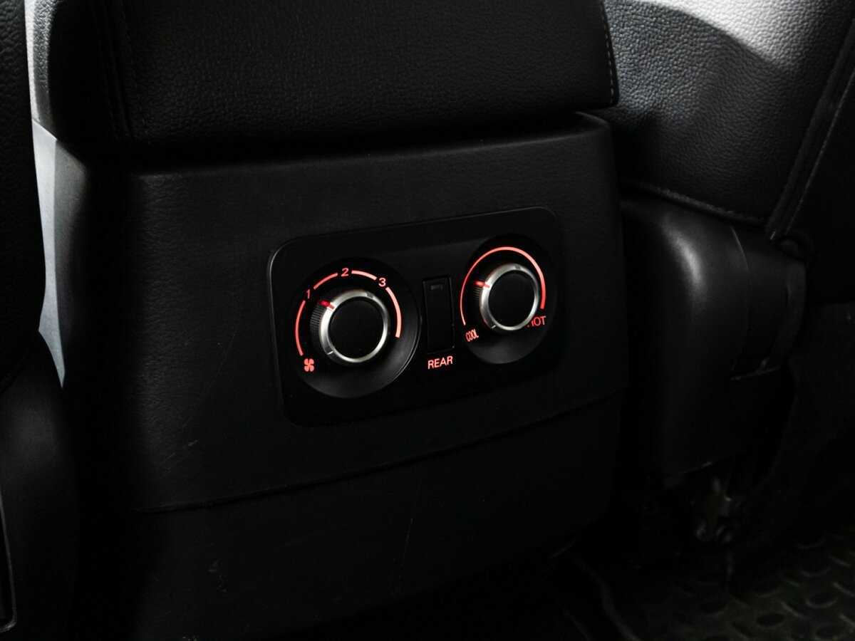 Митсубиши Паджеро б/у, 2015, Автоматическая. Фото: #15