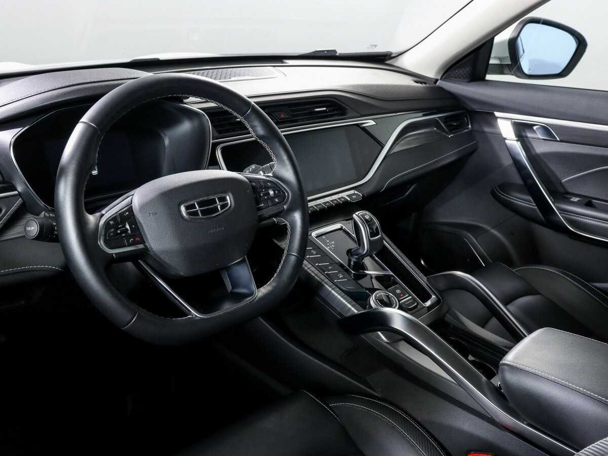 Джили Атлас Про б/у, 2023, Роботизированная. Фото: #13