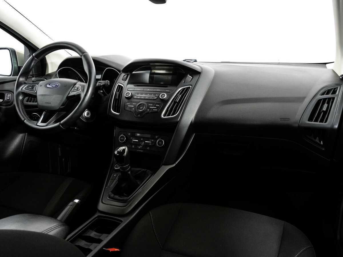 Форд Фокус б/у, 2017, Механическая. Фото: #6