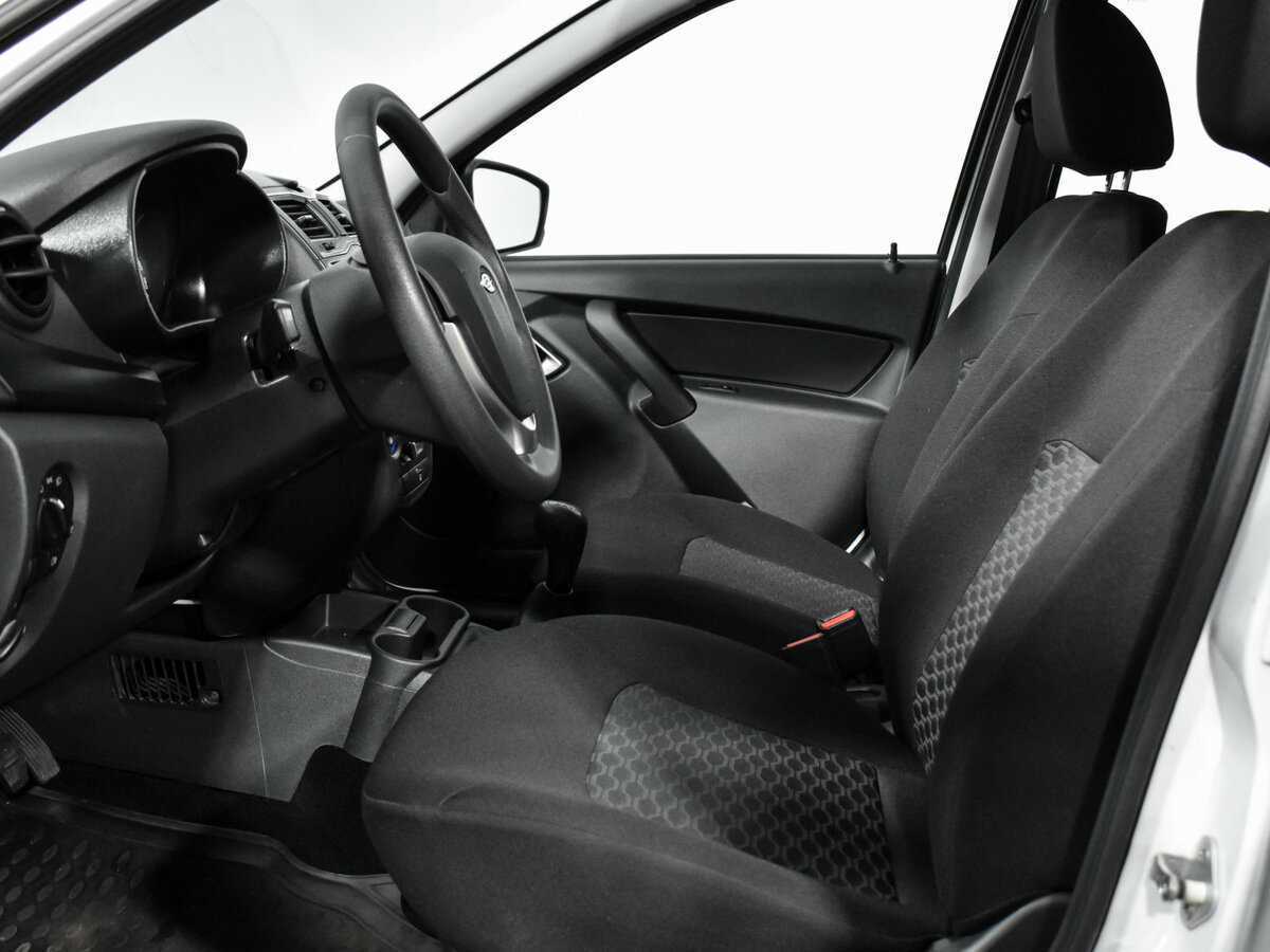 Лада (ВАЗ) Гранта б/у, 2024, Механическая. Фото: #9