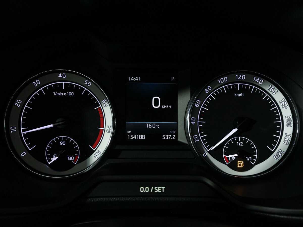 Шкода Октавия б/у, 2018, Роботизированная. Фото: #11