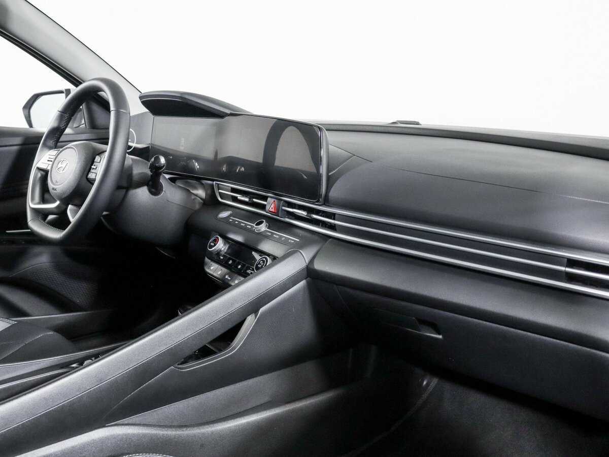 Хендай Елантра б/у, 2023, Вариатор. Фото: #5