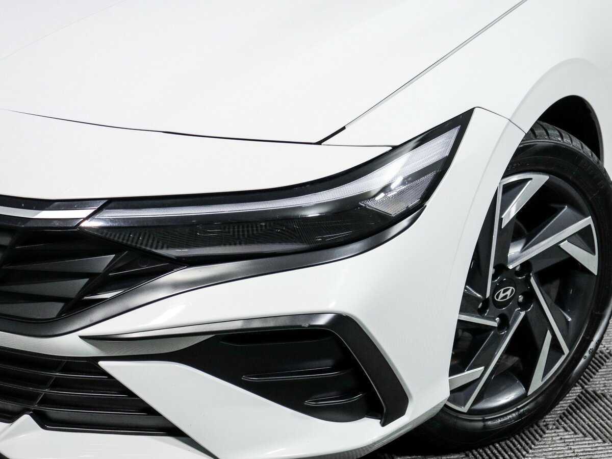 Хендай Елантра б/у, 2023, Вариатор. Фото: #12