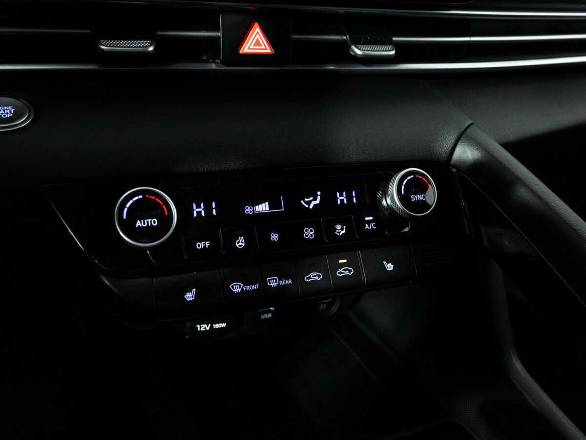 Хендай Елантра б/у, 2021, Автоматическая. Фото: #17