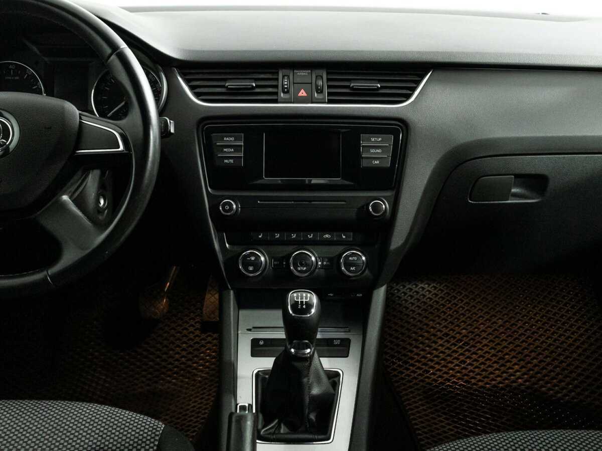 Шкода Октавия б/у, 2014, Механическая. Фото: #13