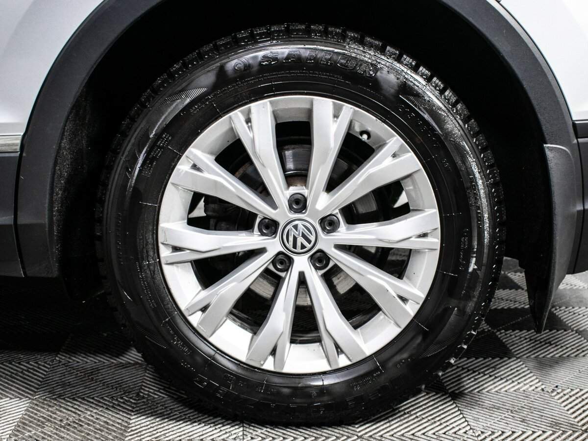 Фольксваген Тигуан б/у, 2017, Роботизированная. Фото: #14