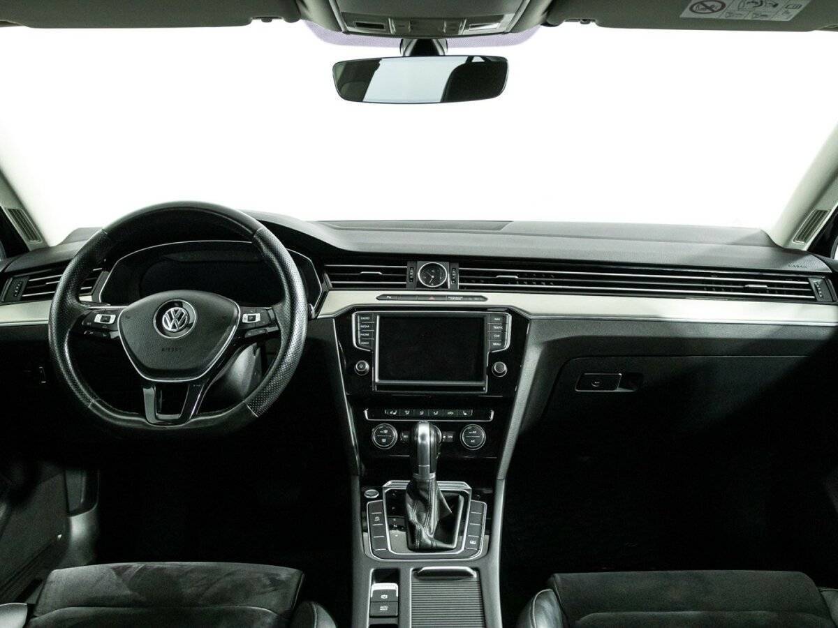 Фольксваген Пассат б/у, 2016, Роботизированная. Фото: #12