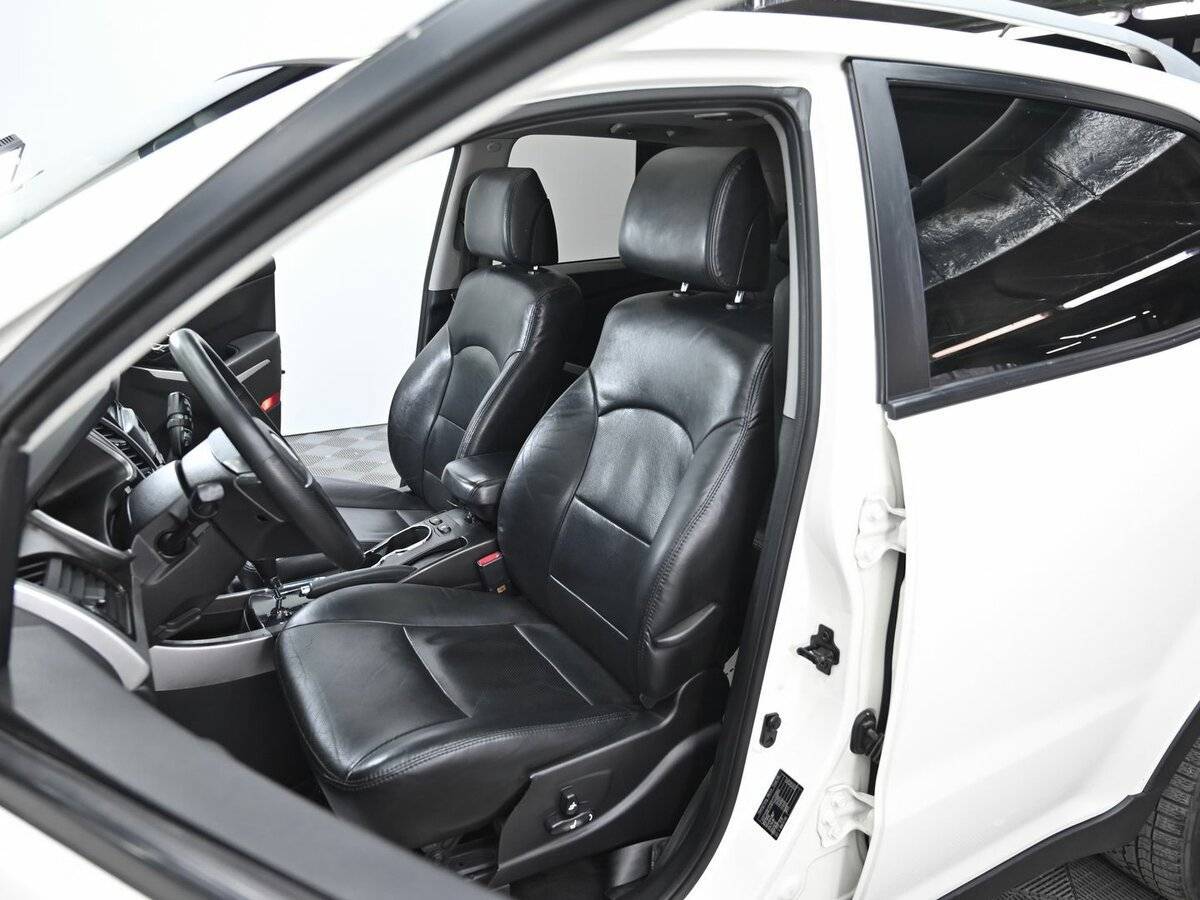 Сан-Ён Актион б/у, 2014, Автоматическая. Фото: #5