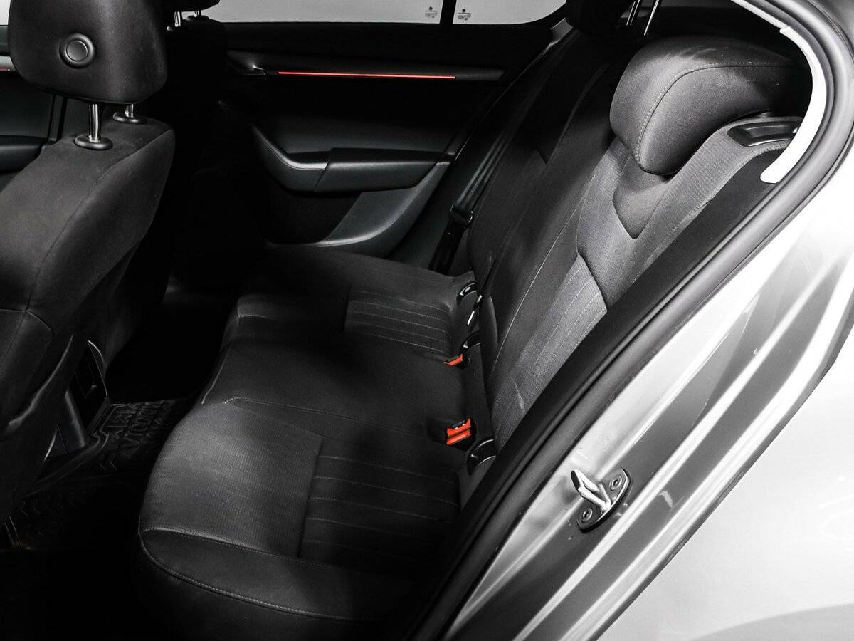 Шкода Октавия б/у, 2018, Роботизированная. Фото: #12