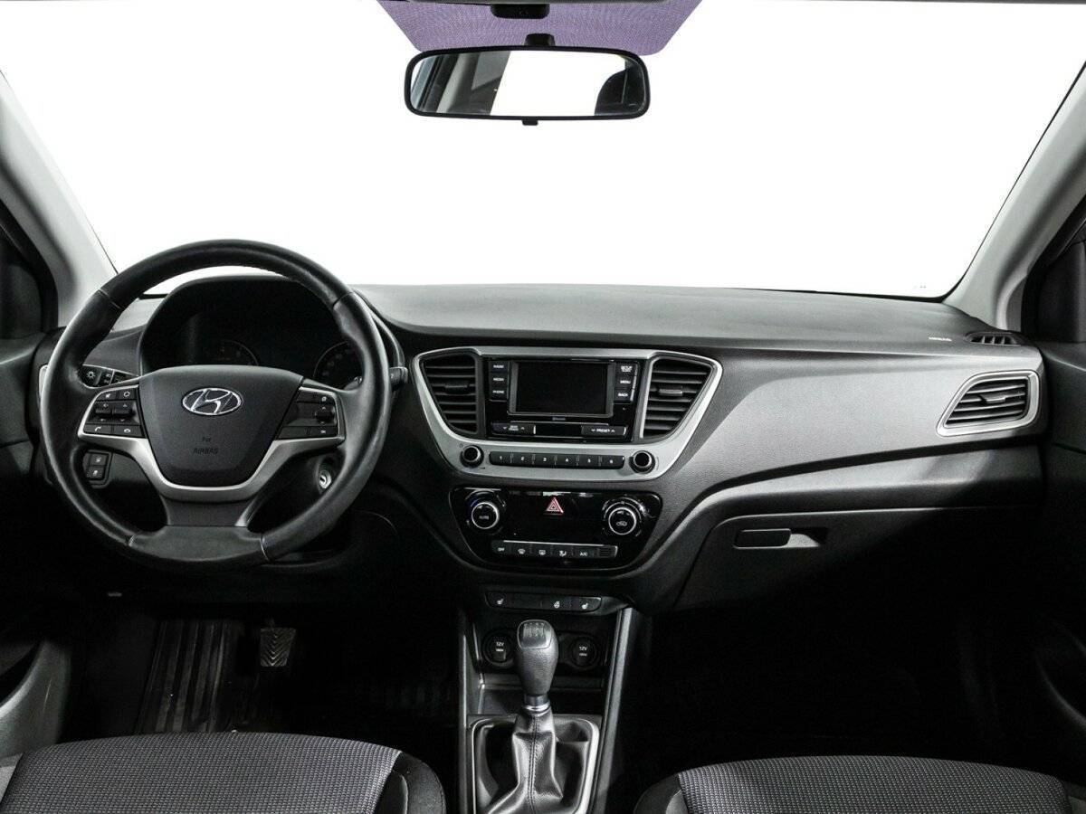 Хендай Солярис б/у, 2017, Механическая. Фото: #12