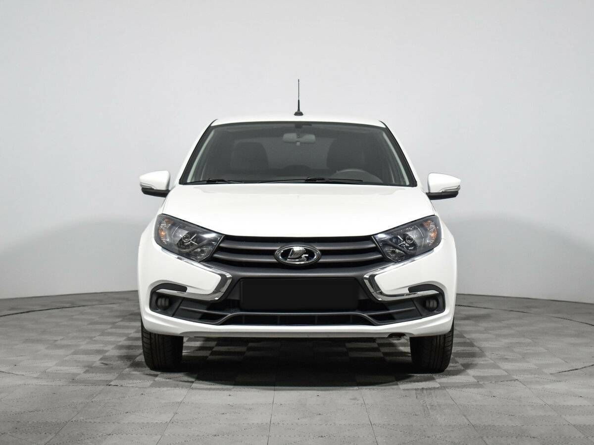 Лада (ВАЗ) Гранта б/у, 2020, Механическая. Фото: #1