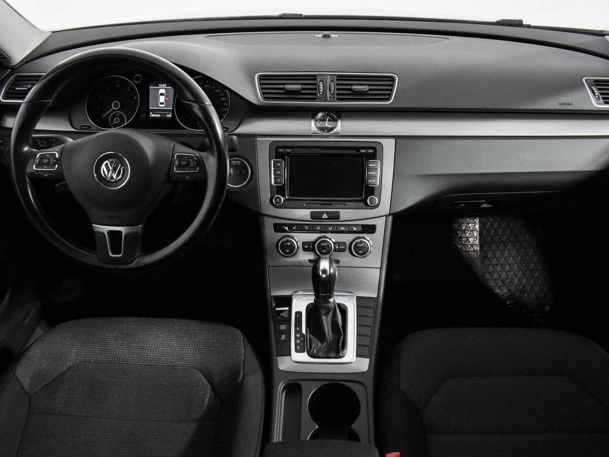 Фольксваген Пассат б/у, 2012, Роботизированная. Фото: #11