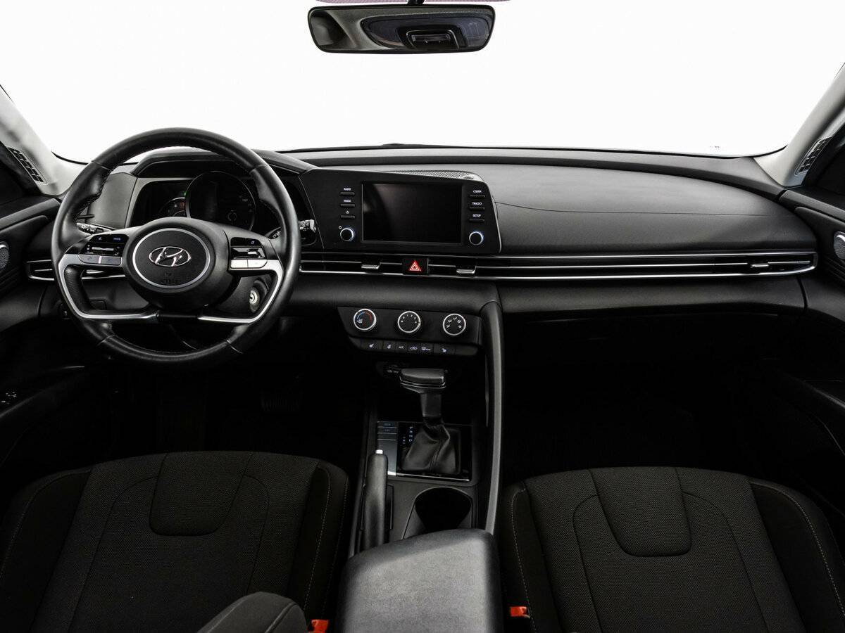 Хендай Елантра б/у, 2021, Автоматическая. Фото: #10