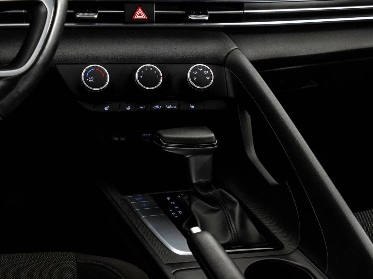 Хендай Елантра б/у, 2021, Автоматическая. Фото: #14