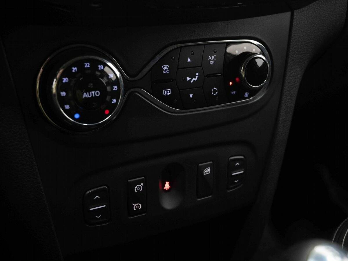 Рено Сандеро б/у, 2016, Механическая. Фото: #20