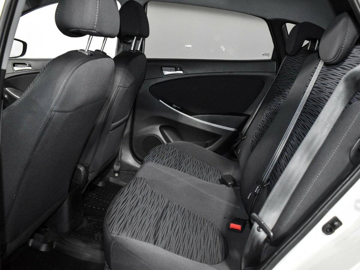 Хендай Солярис б/у, 2015, Автоматическая. Фото: #10