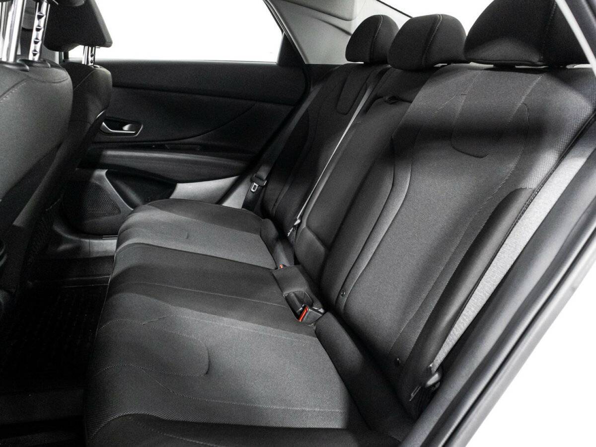 Хендай Елантра б/у, 2021, Автоматическая. Фото: #9